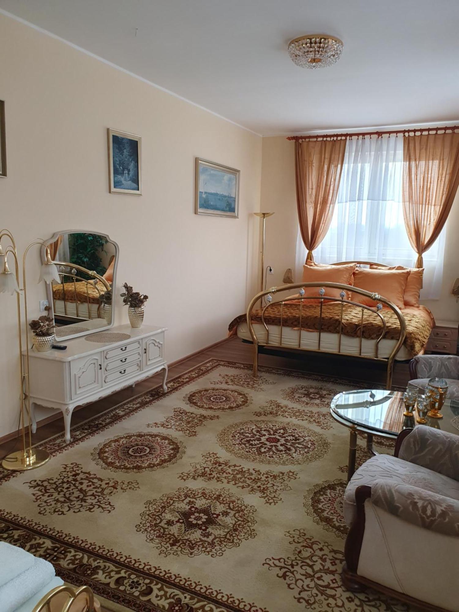 ורוצלב Hotel Dworek מראה חיצוני תמונה